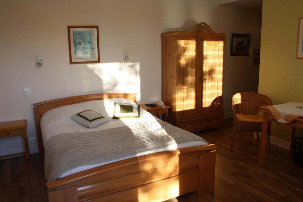 Auberge De Saint Julien Aux Bois Oda fotoğraf