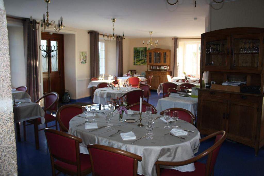 Auberge De Saint Julien Aux Bois Dış mekan fotoğraf