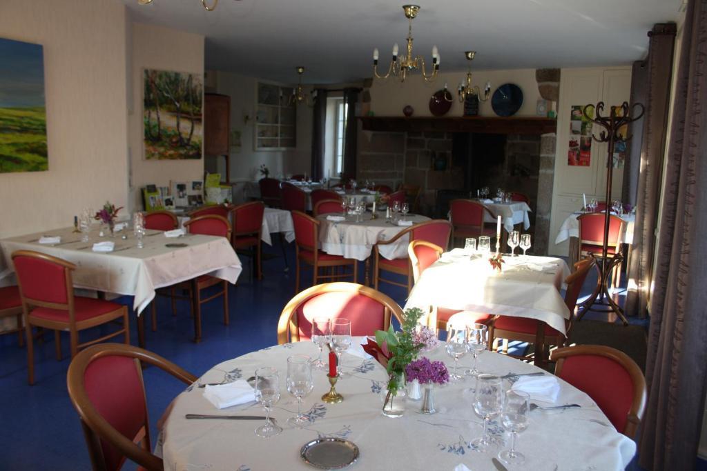 Auberge De Saint Julien Aux Bois Dış mekan fotoğraf
