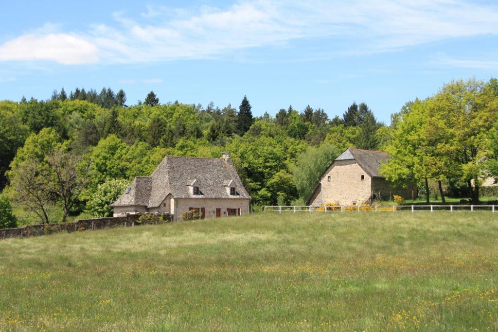 Auberge De Saint Julien Aux Bois Dış mekan fotoğraf